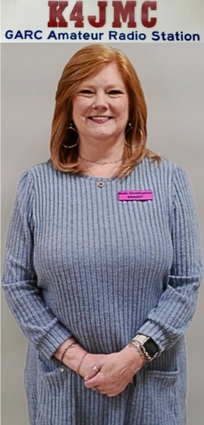 Beth — Social Media Administrator and Moderator